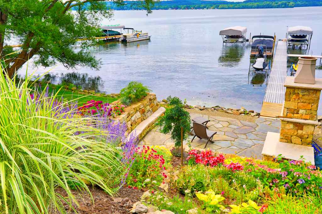 Landscaping service near Lake of the Ozarks created a backyard paradise by the water!